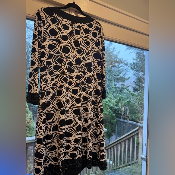 INC International Concepts Black and White Patterned Dress - Picture 2 of 4